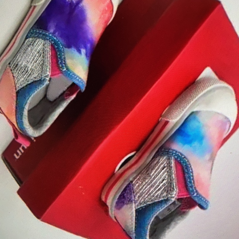 Silver sky slip on kids shoes